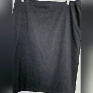 Black Pencil Skirt Lrg